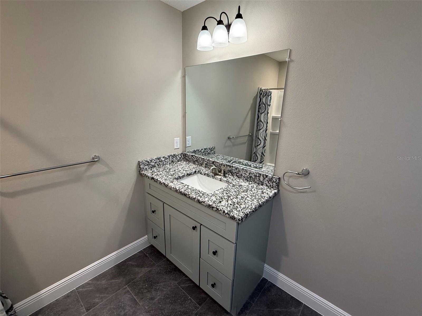 2108 South St Property Photo 15