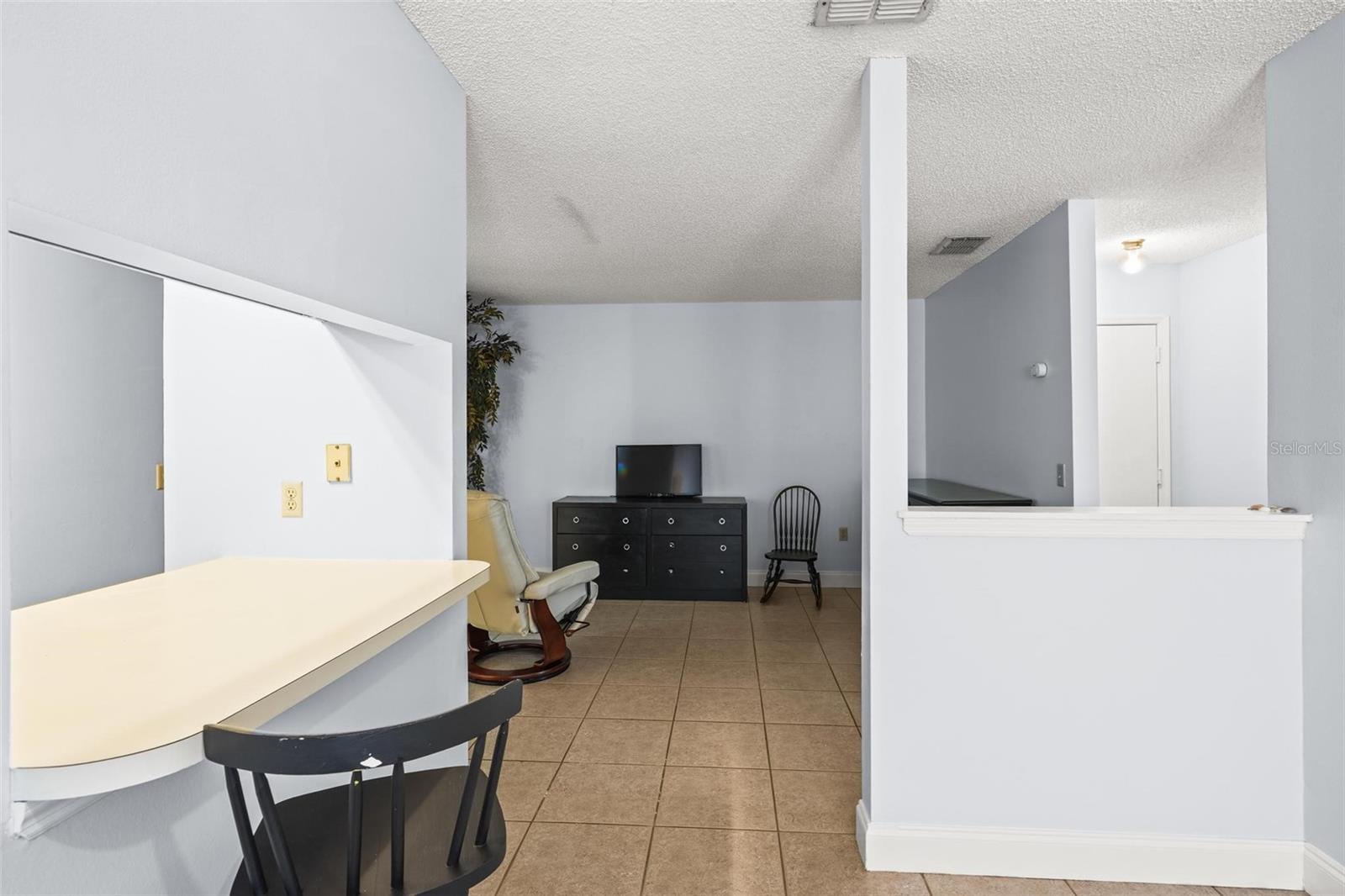 265 Spring Dr #1 Property Photo 19