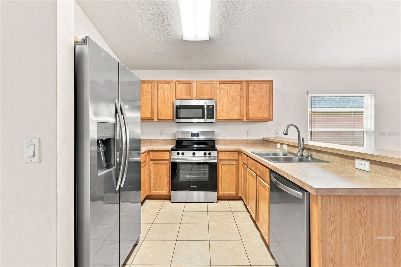 1151 Beech Grove Way Property Photo 9