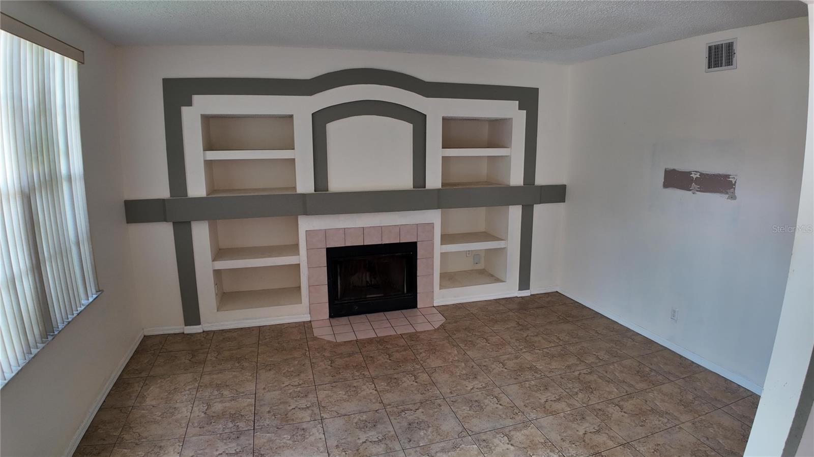 2727 Running Springs Loop Property Photo 4