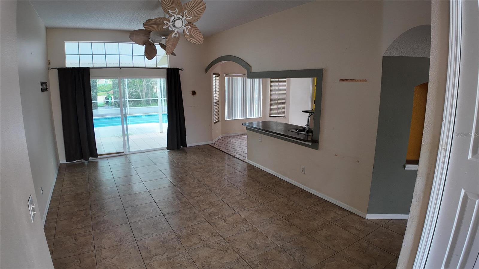 2727 Running Springs Loop Property Photo 5