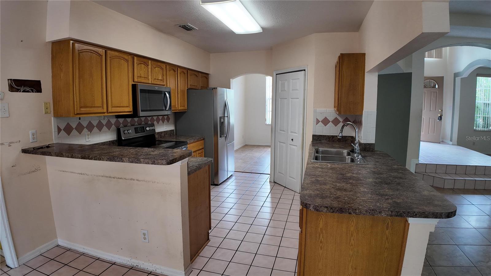 2727 Running Springs Loop Property Photo 7