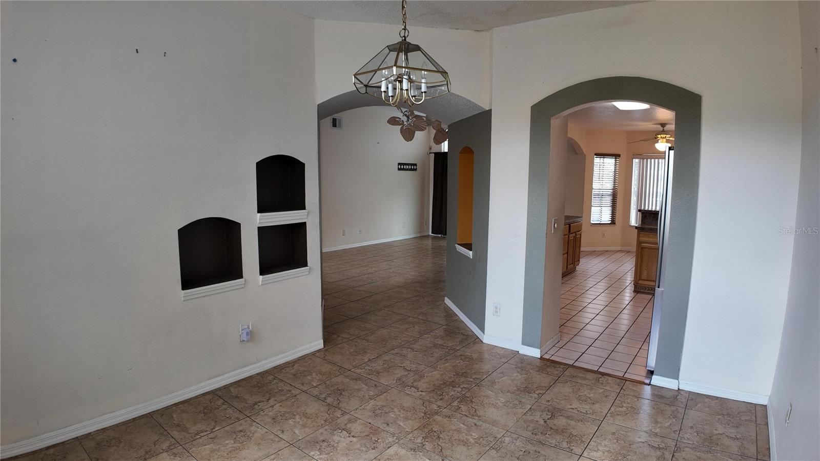 2727 Running Springs Loop Property Photo 9