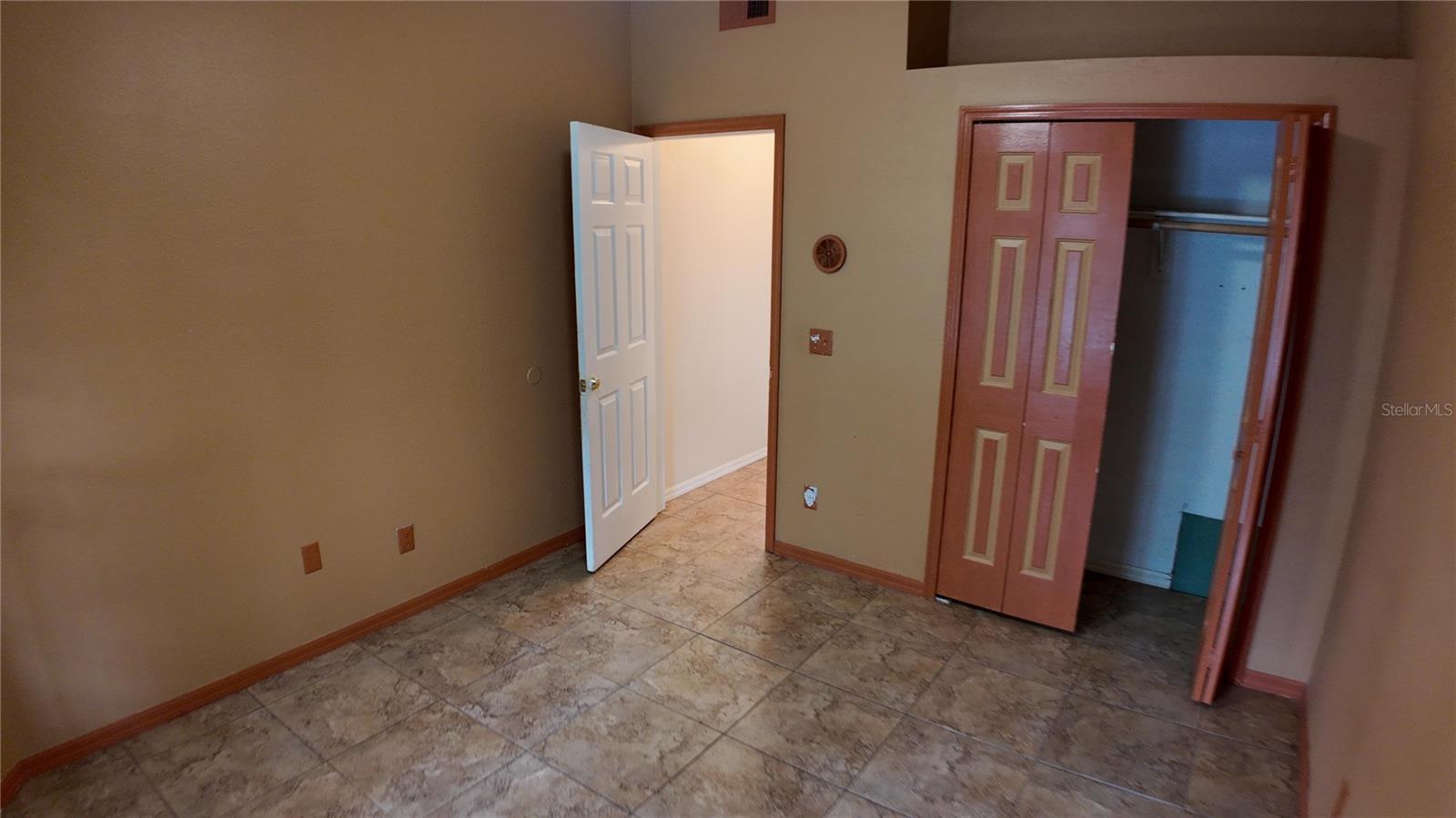 2727 Running Springs Loop Property Photo 12