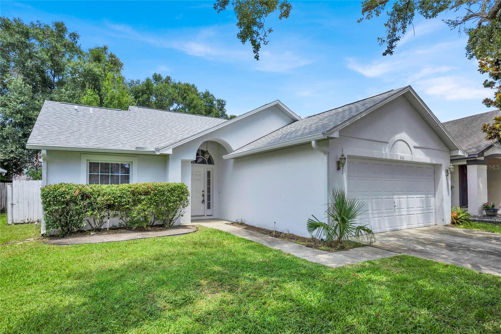 1866 BOBTAIL DR Property Photo 1