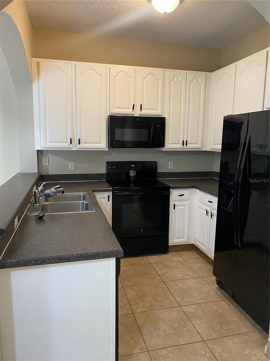 16171 Old Ash Loop Property Photo 6