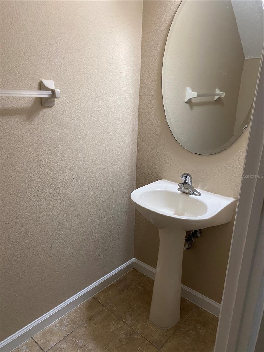 16171 Old Ash Loop Property Photo 29
