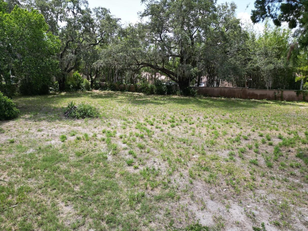 1320 S Goodman Rd Property Photo 14