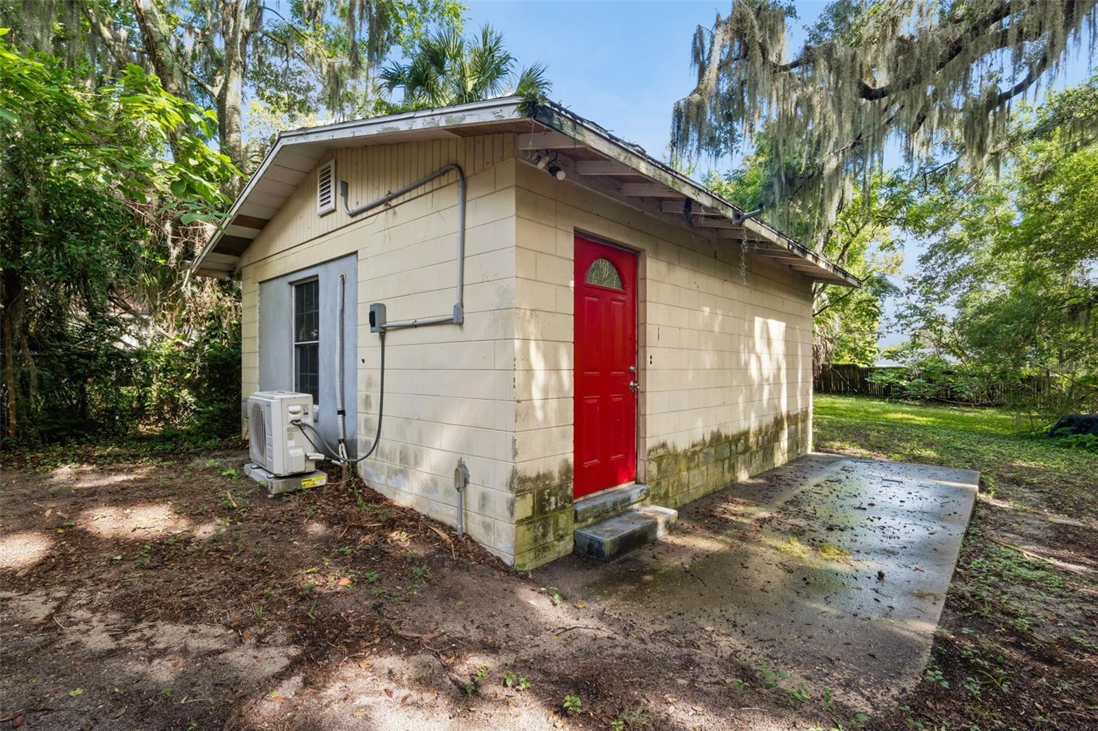 1408 High St #c Property Photo 2