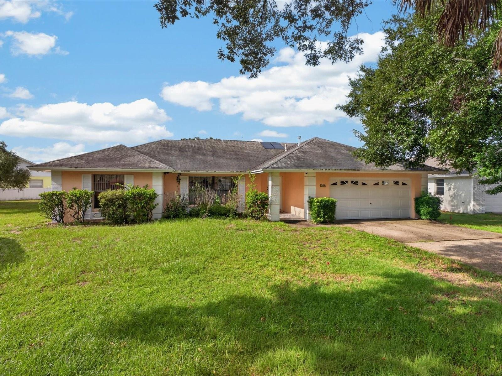 1016 Lester Ridge Ct Property Photo 1