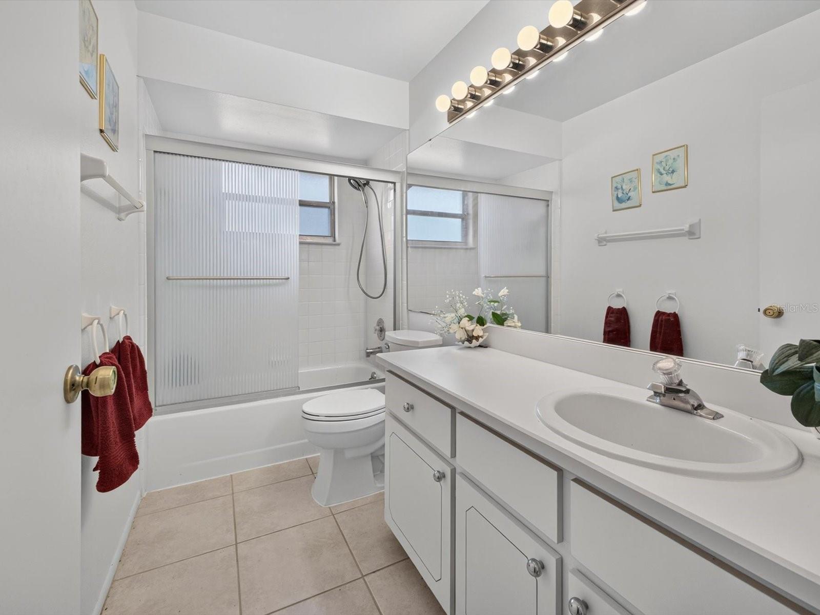 1016 Lester Ridge Ct Property Photo 19