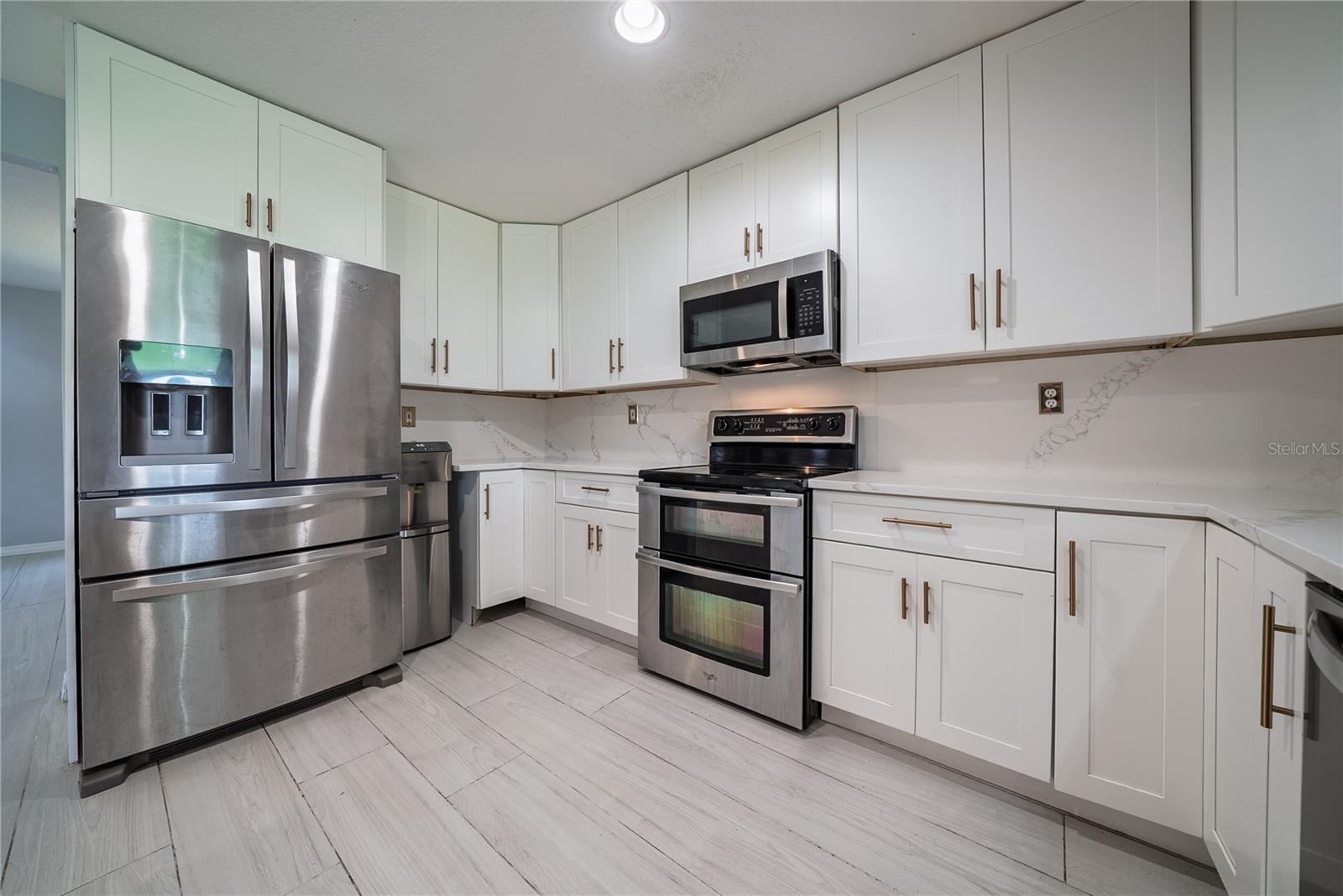 3209 Romaine Ct Property Photo 10
