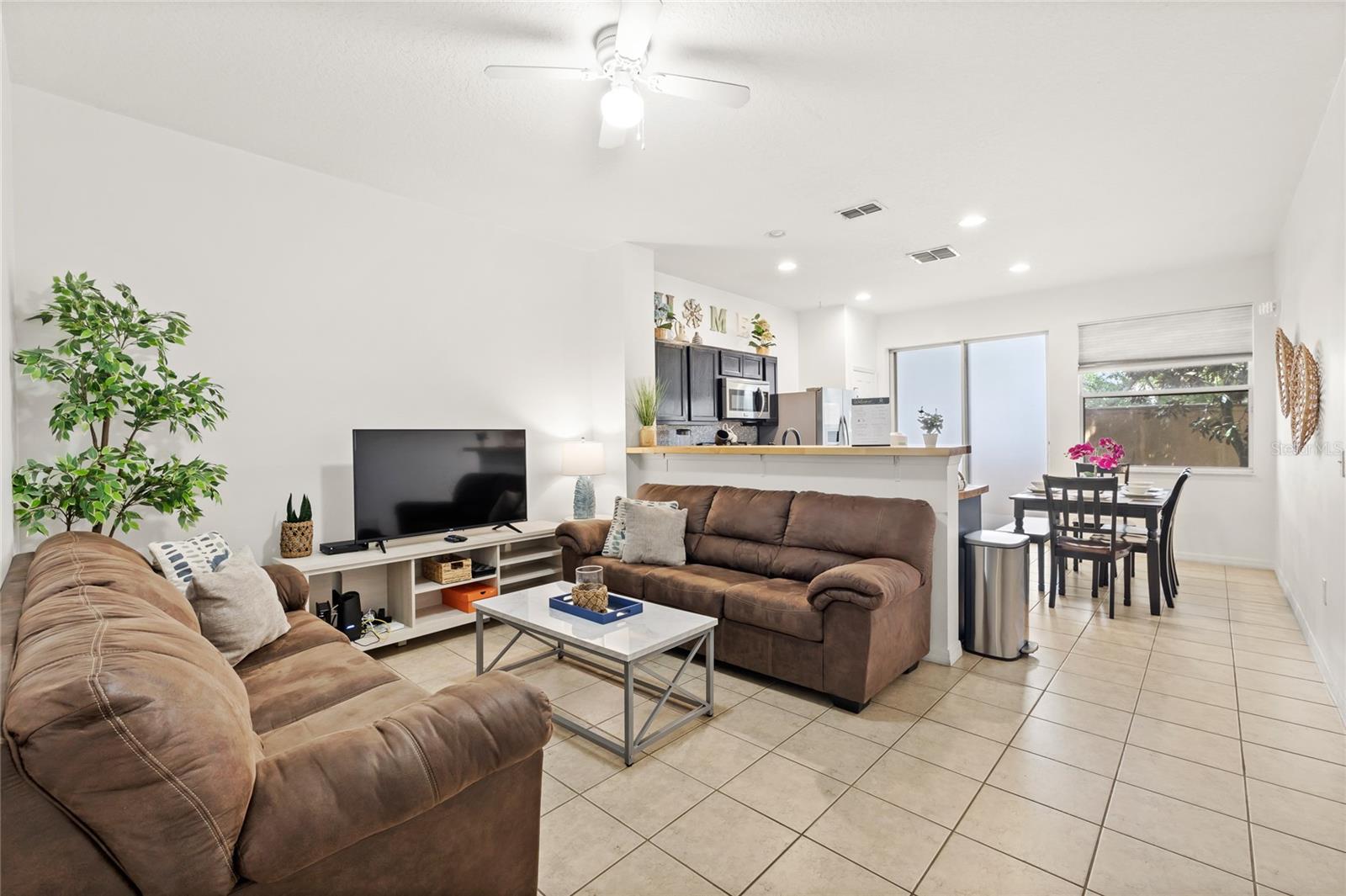 2685 Andros Ln Property Photo 6