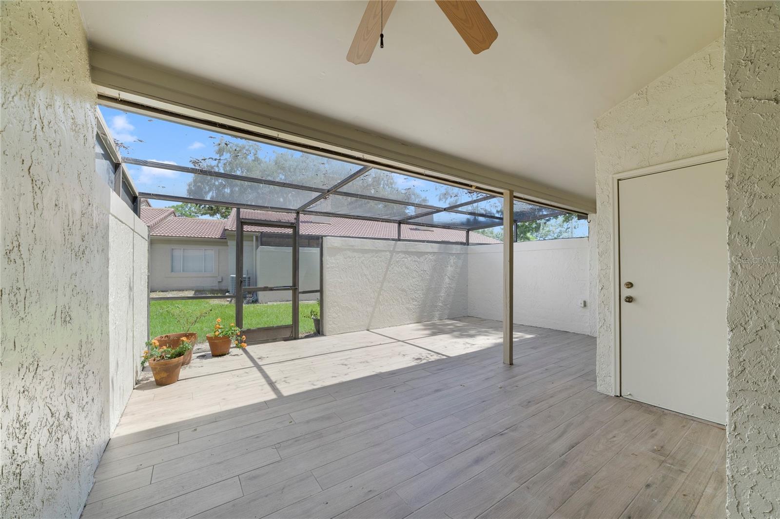 260 W Sabal Palm Pl Property Photo 15