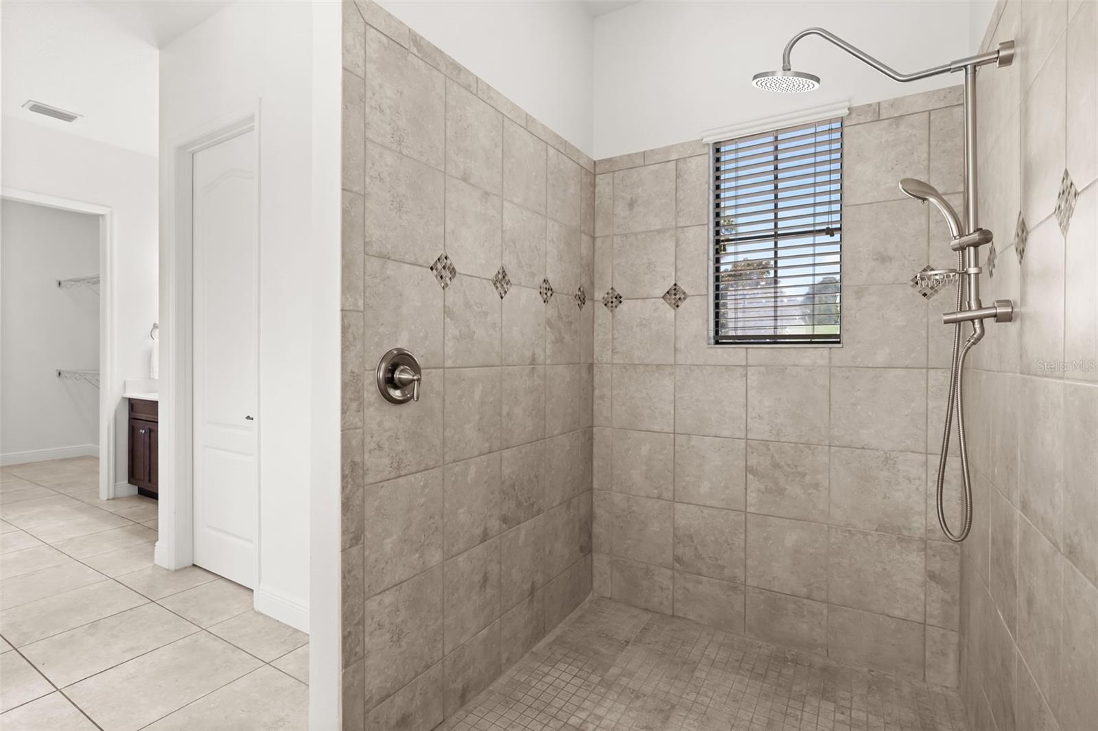 7616 Lily Ct Property Photo 44