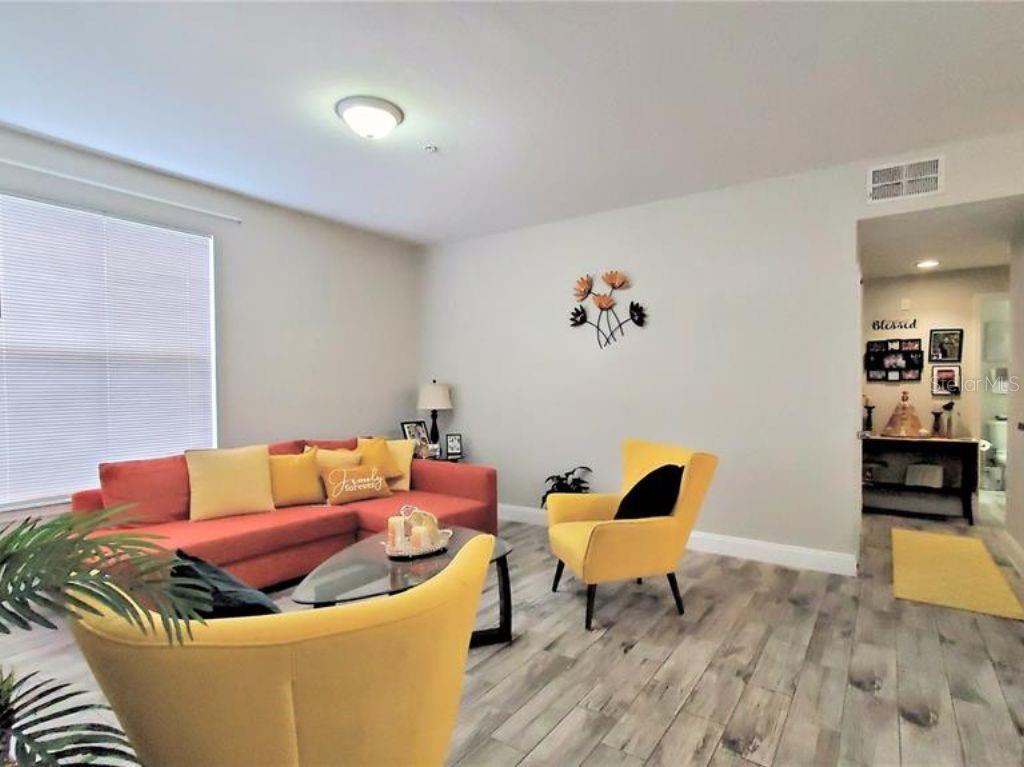 6025 Westgate Dr #2511 Property Photo 4