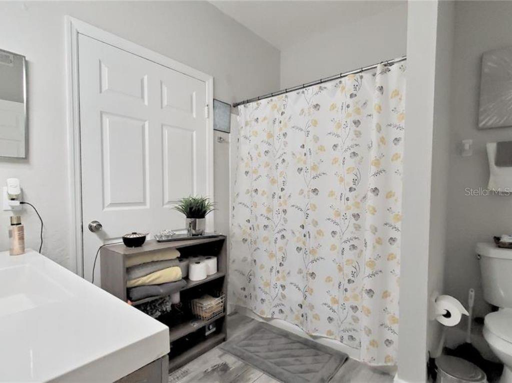 6025 Westgate Dr #2511 Property Photo 16