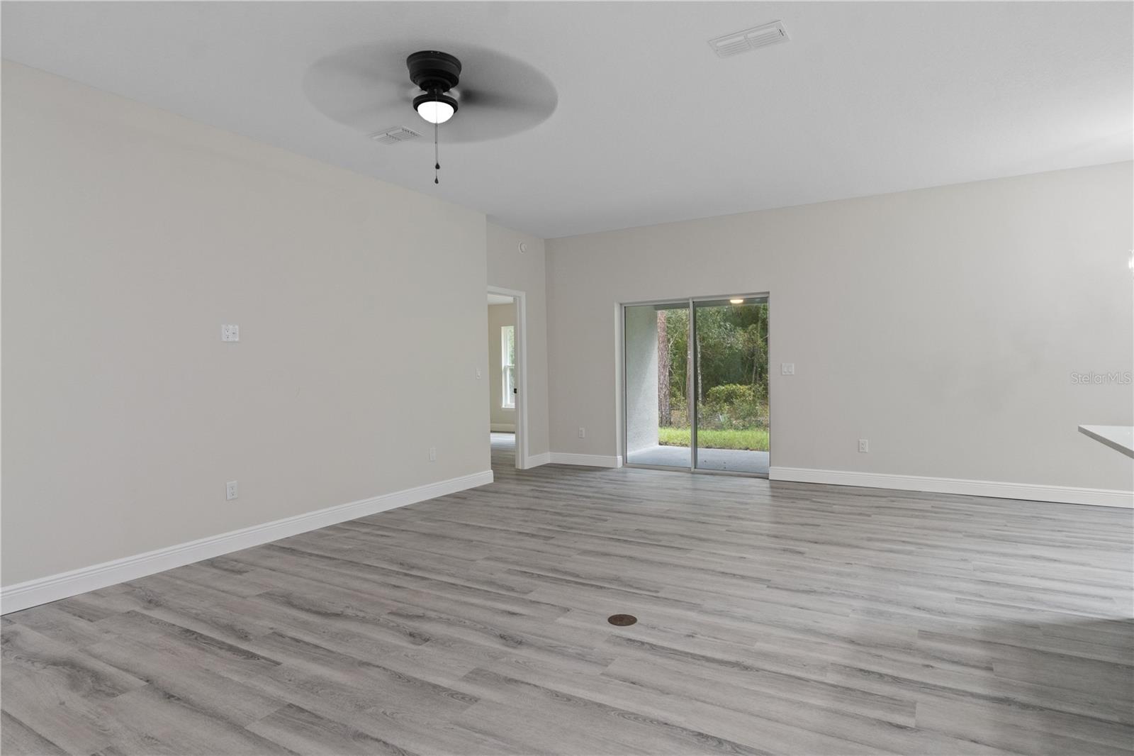 1768 E Bismark St Property Photo 6