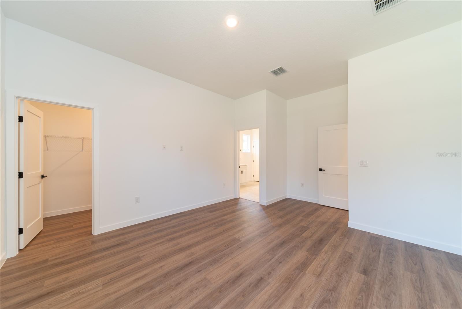 2631 W Royal Palm Dr Property Photo 14