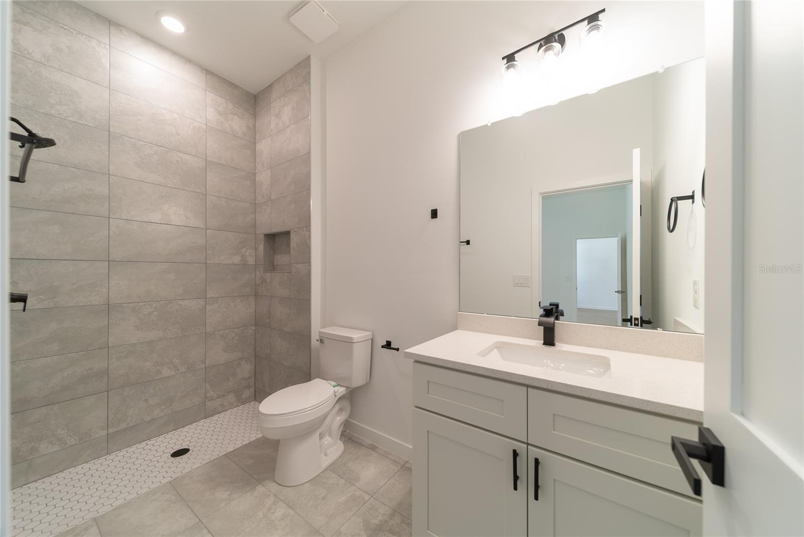 2631 W Royal Palm Dr Property Photo 24