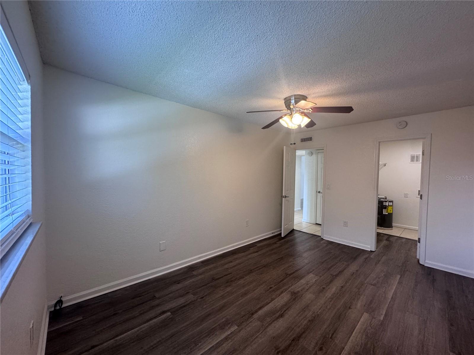 115 E Smith St #8 Property Photo 15