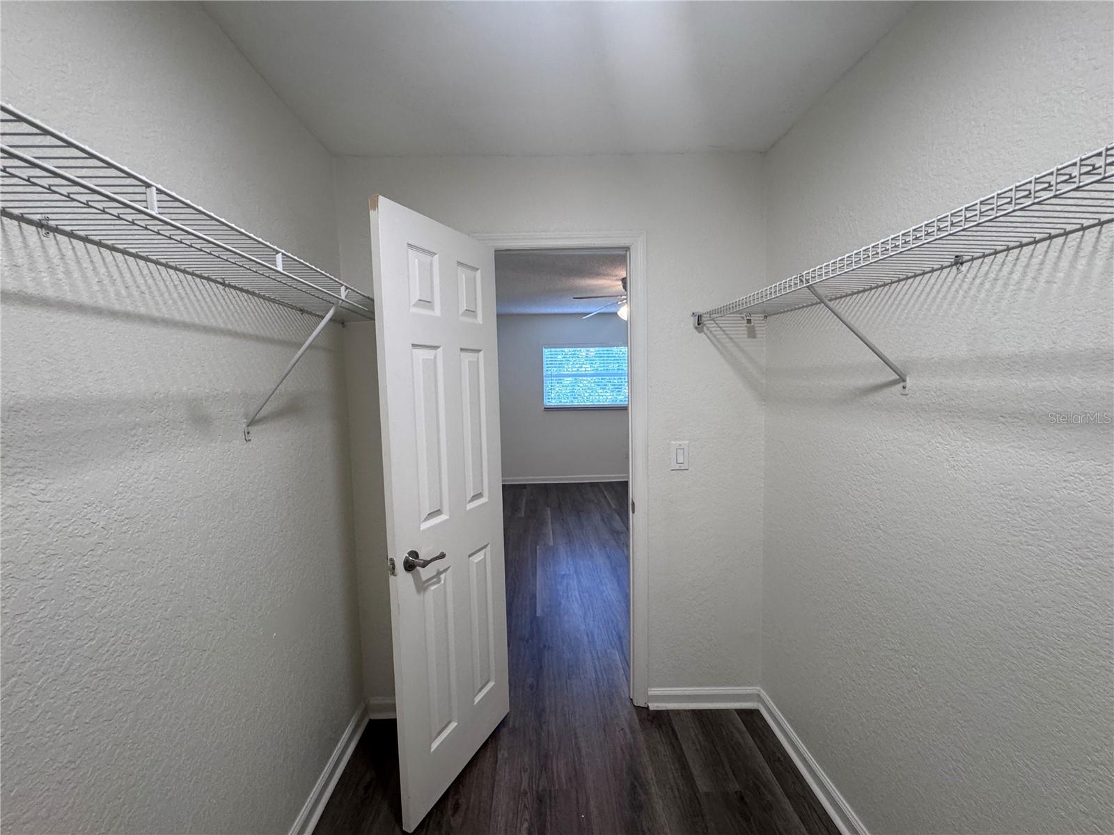 115 E Smith St #8 Property Photo 16