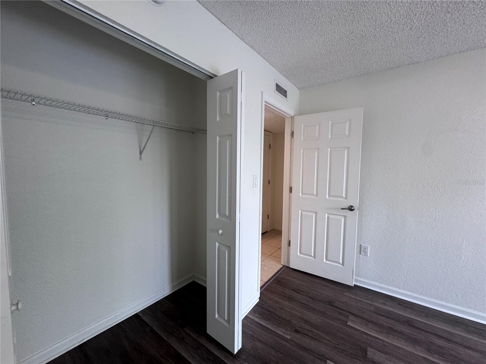 115 E Smith St #8 Property Photo 18