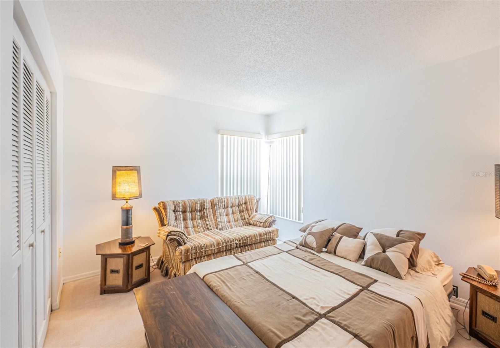 11624 Peach Grove Ln Property Photo 20