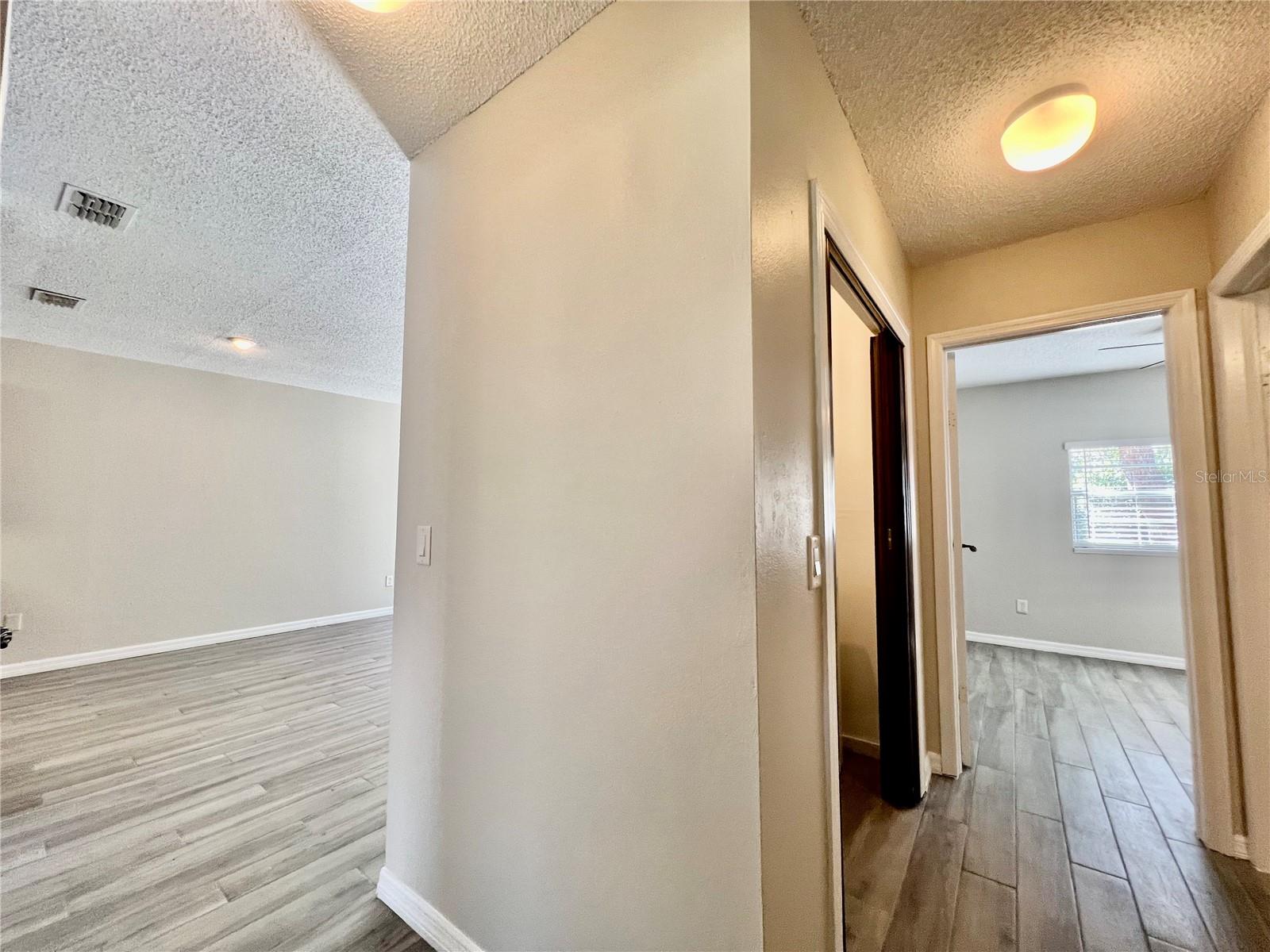 1820 Central Park Ave Property Photo 19