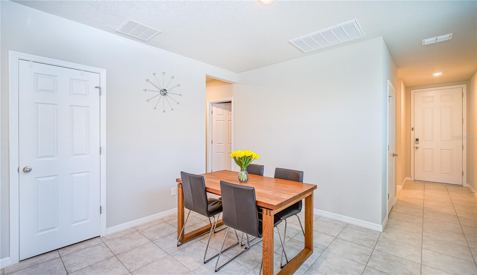 3881 Marbella Way Property Photo 12