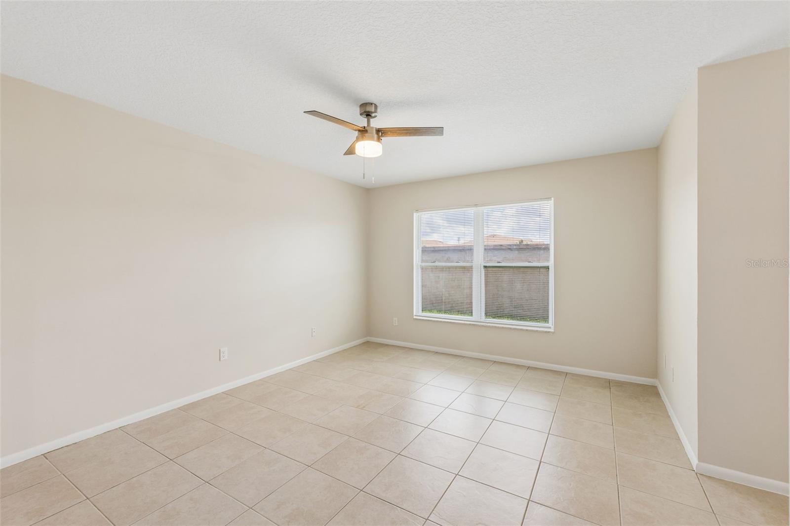 5272 Lonesome Dove Dr Property Photo 9