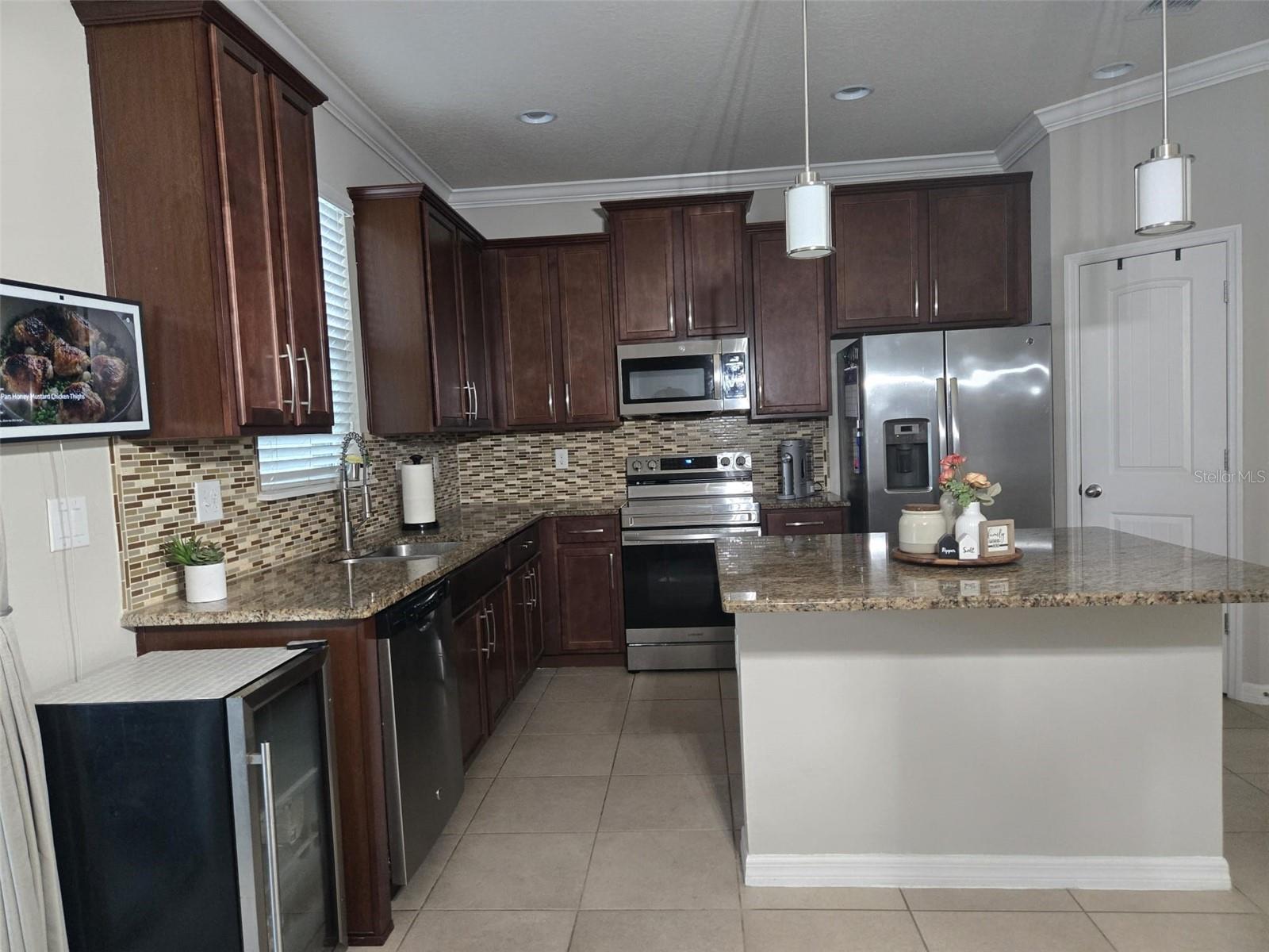 1517 Softshell St Property Photo 6