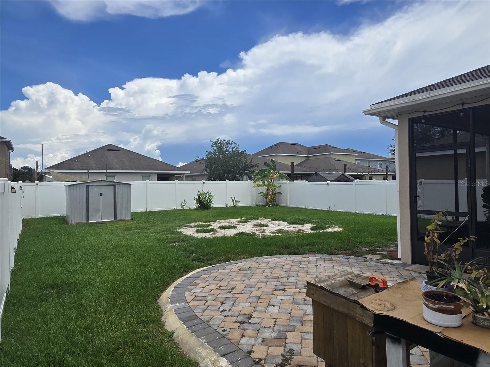 1517 Softshell St Property Photo 9