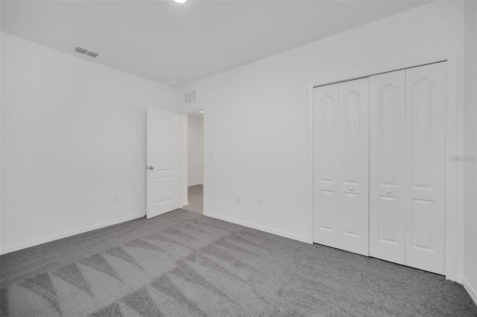 1154 Oak Bluff Dr Property Photo 22