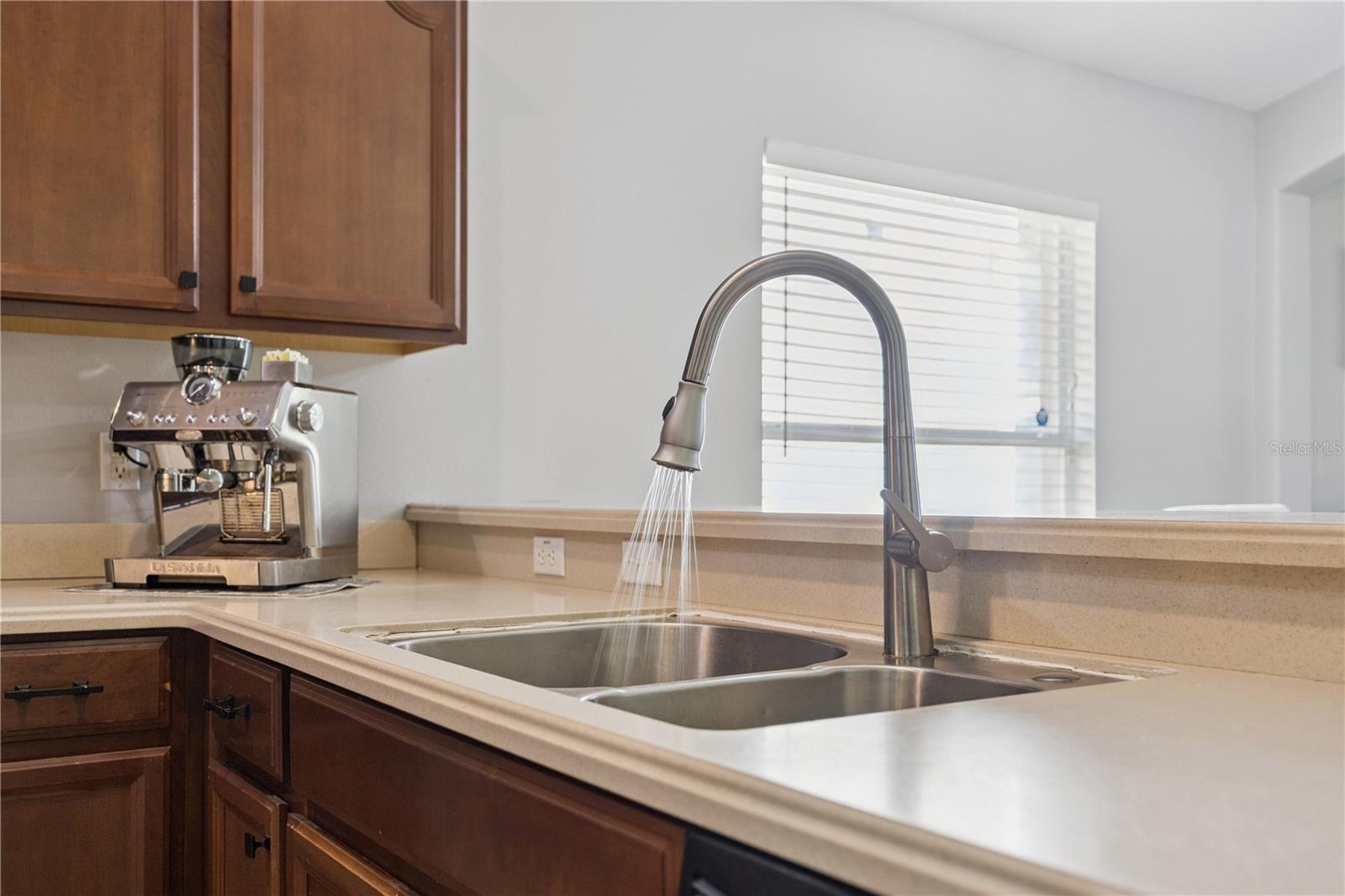11625 Great Commission Way Property Photo 7