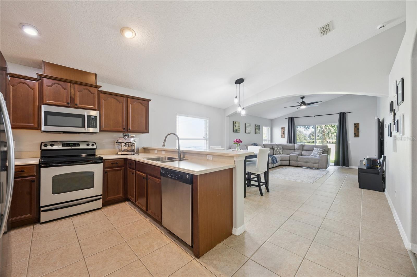 11625 Great Commission Way Property Photo 9
