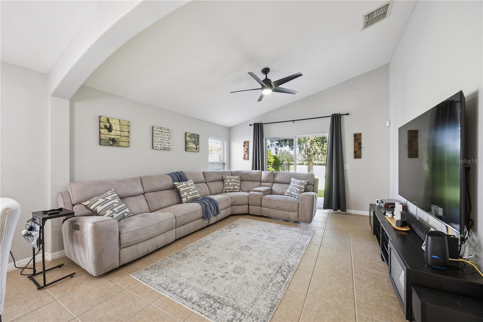 11625 Great Commission Way Property Photo 13