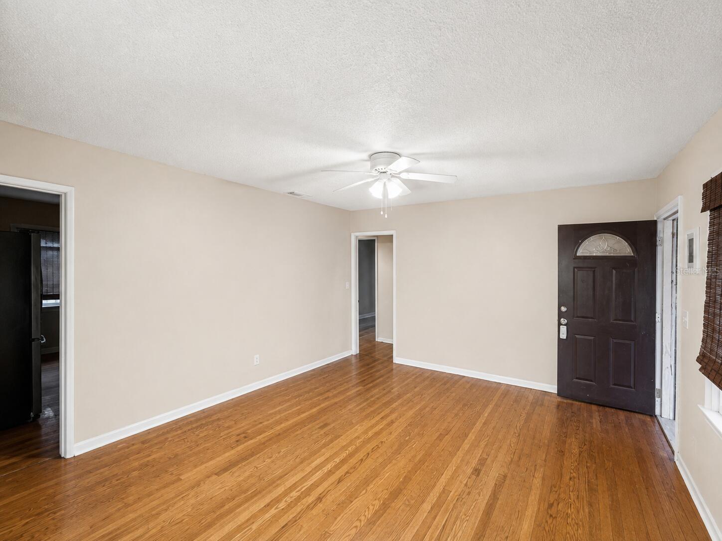 1370 Admiral Woodson Ln Property Photo 11