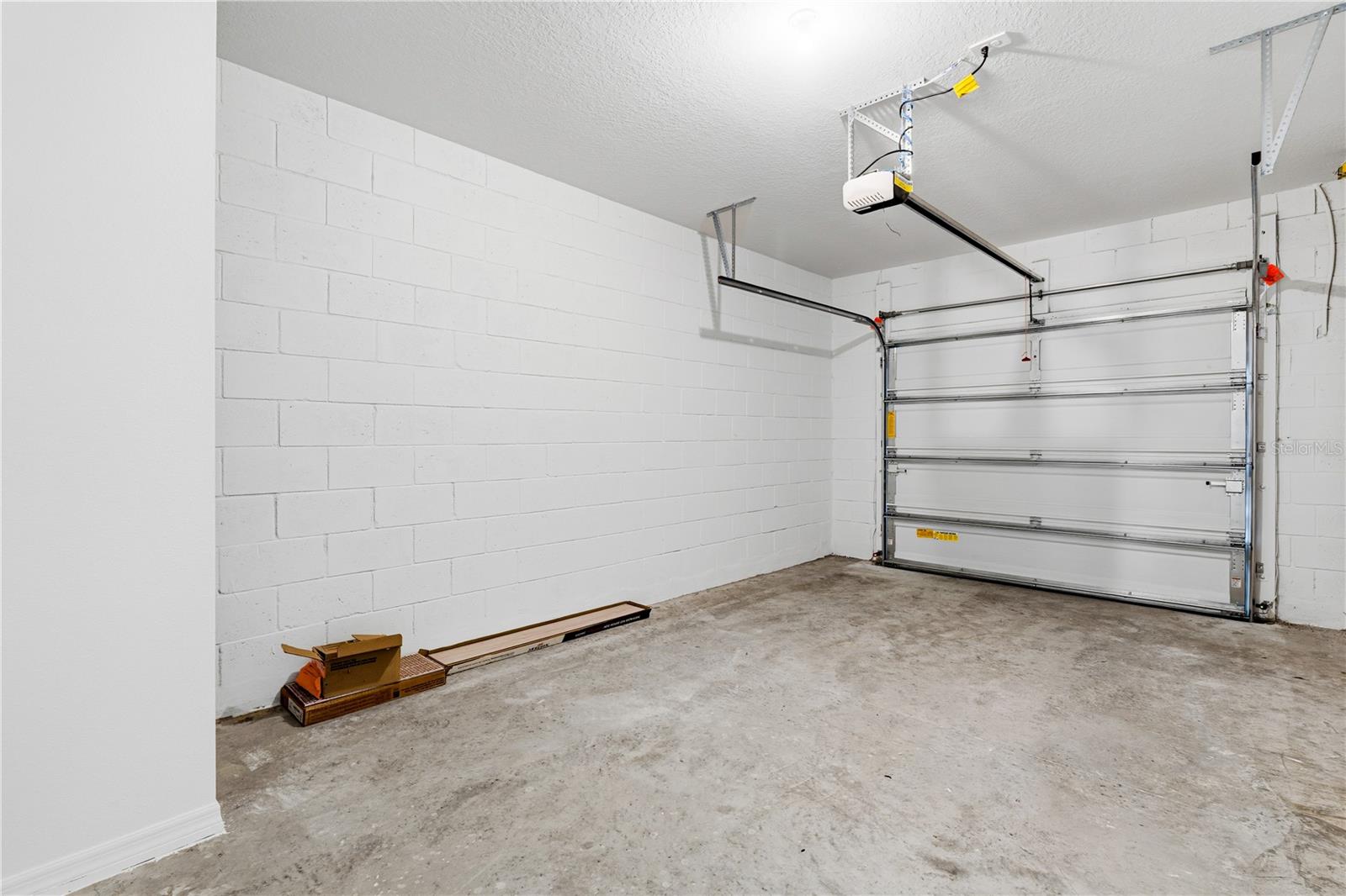 16320 Happy Eagle Dr Property Photo 8