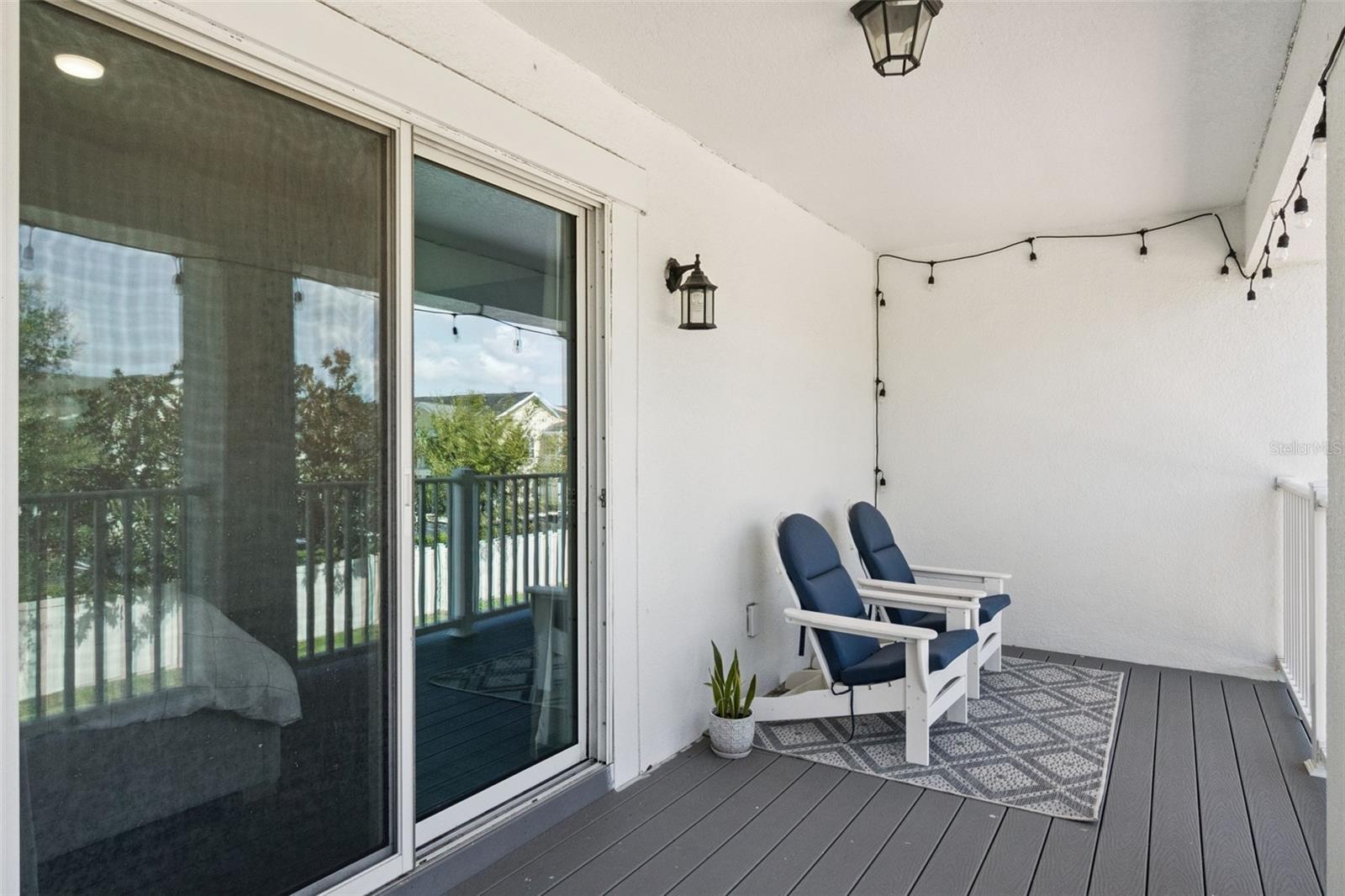 2560 Amati Dr Property Photo 20