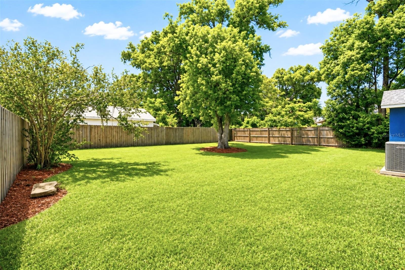 140 Page St Property Photo 17