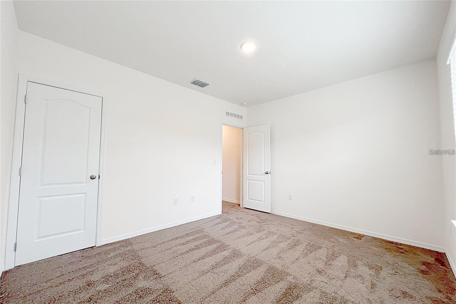1162 Oak Bluff Dr Property Photo 17