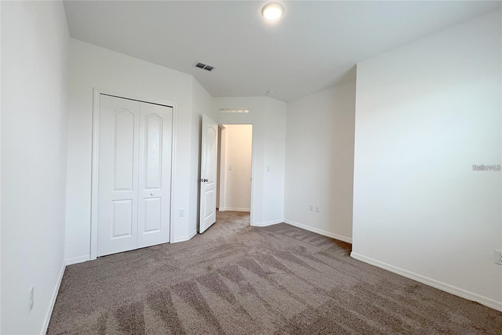 1162 Oak Bluff Dr Property Photo 18