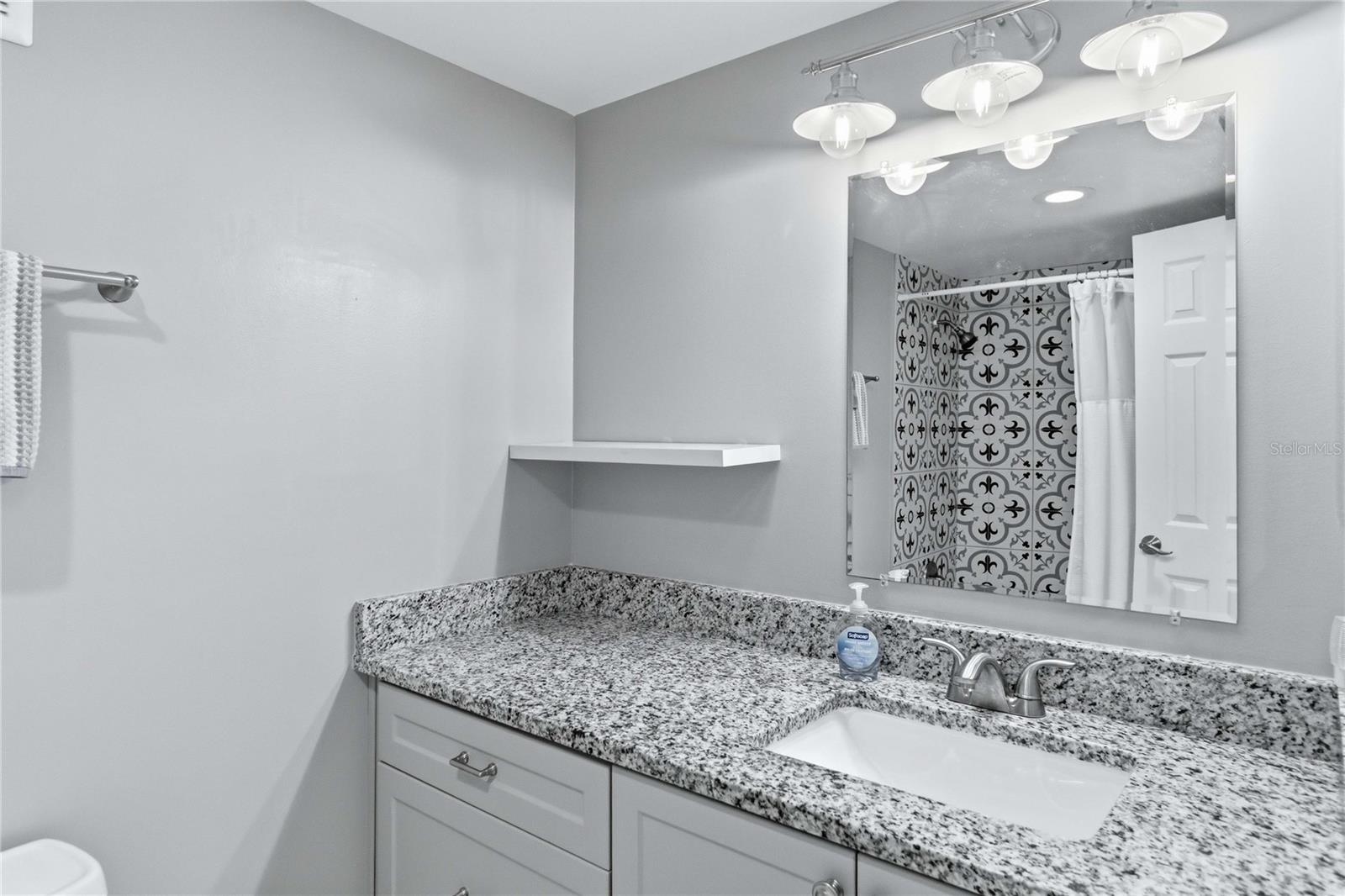 620 Cranes Way #303 Property Photo 16