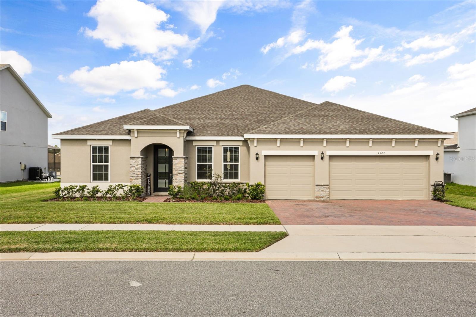 4924 Golden Zenith Way Property Photo 1