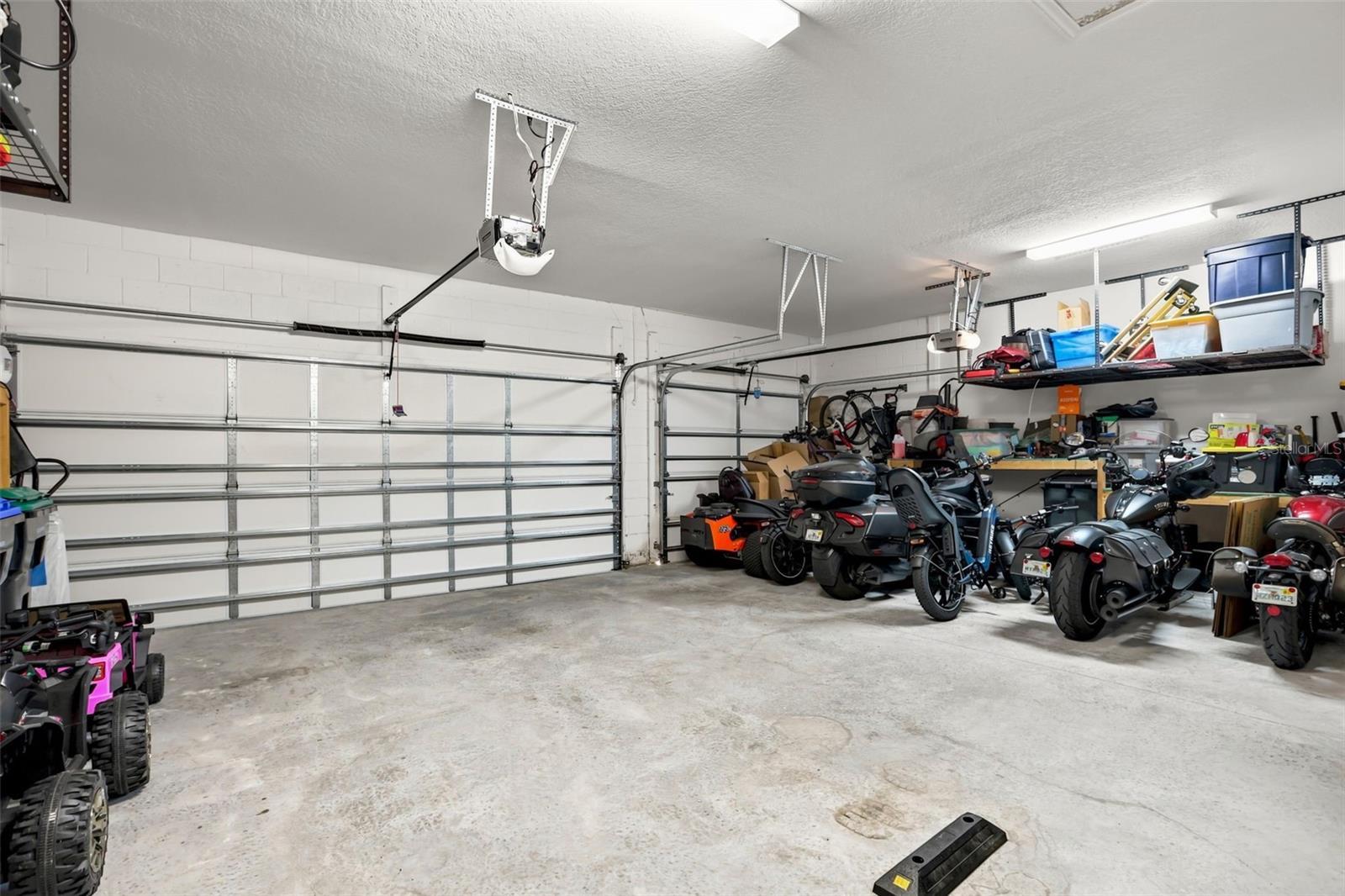 4924 Golden Zenith Way Property Photo 41