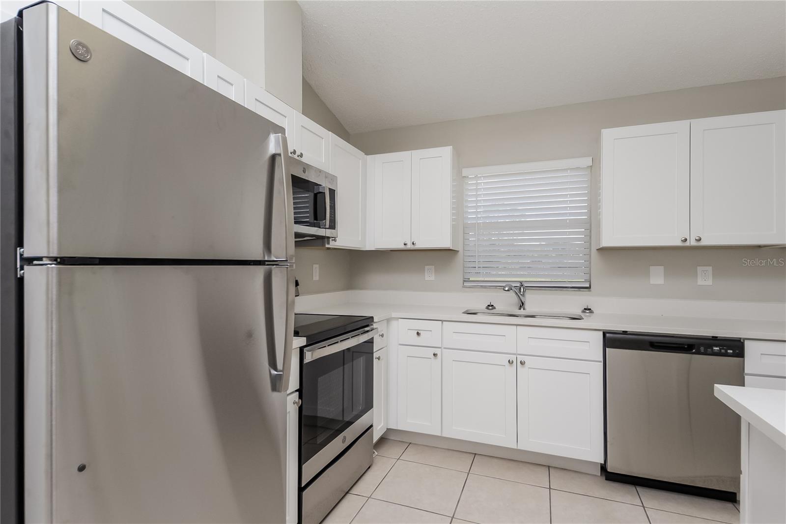 313 Caen Ct Property Photo 5