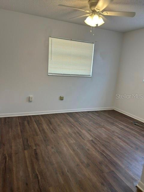 1472 N Melrose Dr Property Photo 4