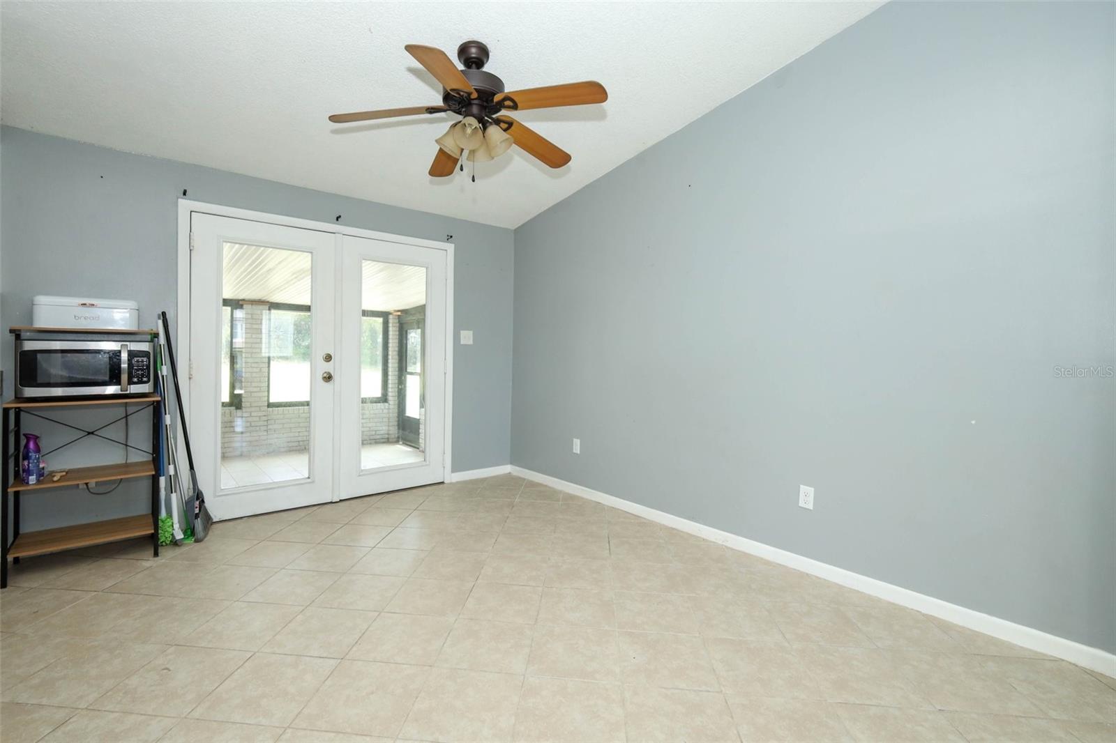 2788 Benrock Ter Property Photo 8