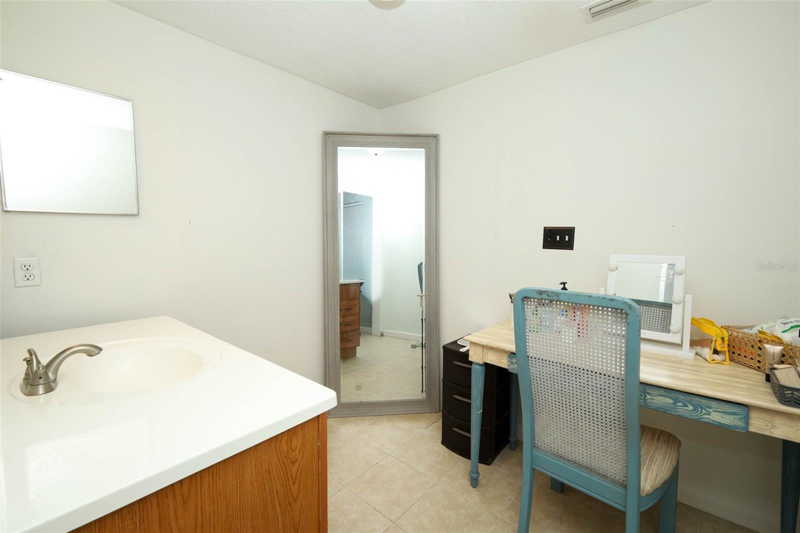 2788 Benrock Ter Property Photo 20